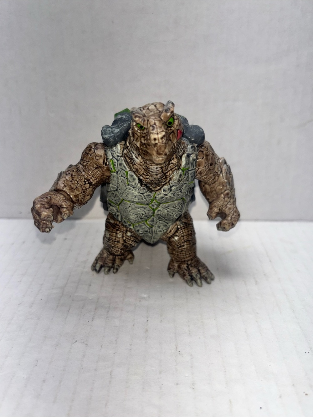 Eldrador ARMOURED TURTLE
4" Tall PVC Schleich Figure